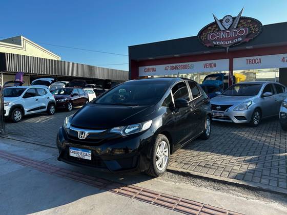 HONDA FIT 1.5 LX 16V FLEX 4P MANUAL HONDA FIT 1.5 LX 16V FLEX 4P MANUAL